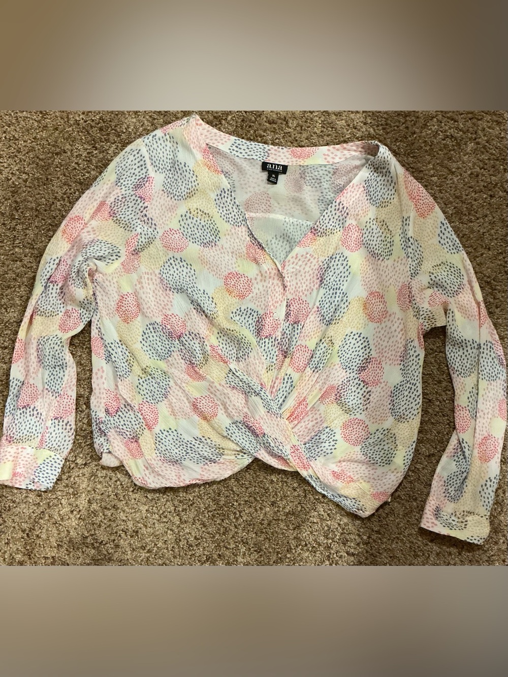 A New Approach Women's Size XL Long Sleeve Blouse Pastel Abstract Print
